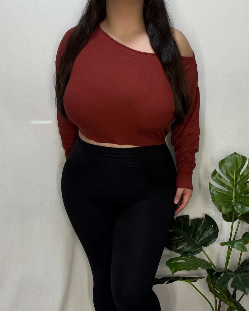 Yesenia Off Shoulder Top (Ancora Red)