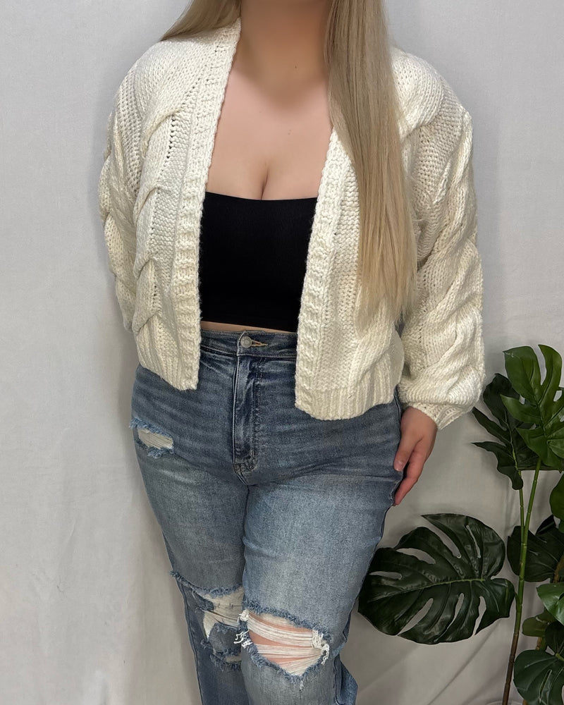 Briana Cable Knit Cardigan (Whip Cream)