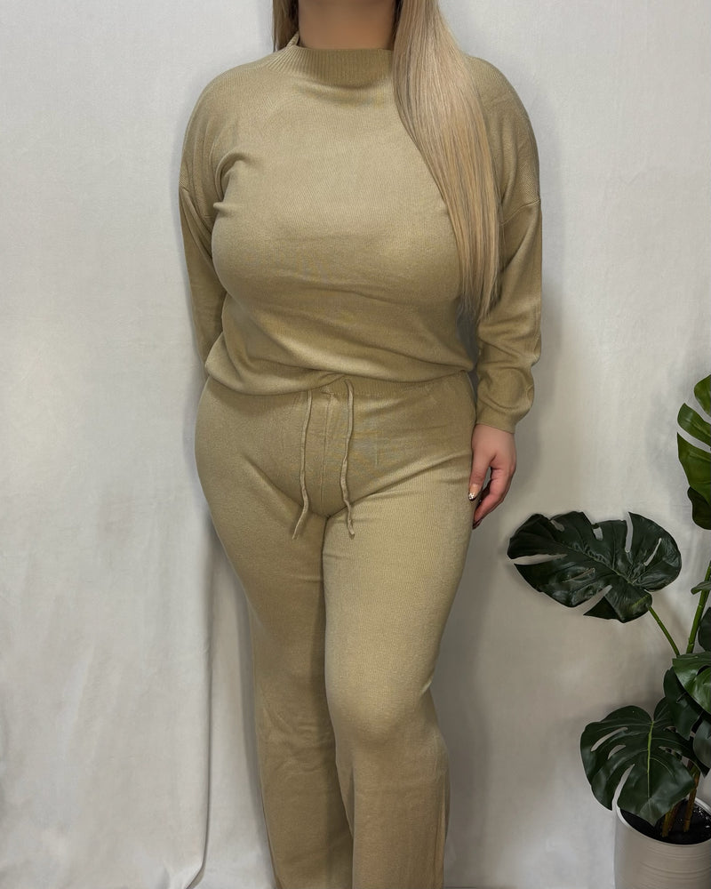 Gia Sweater Set (Beige)