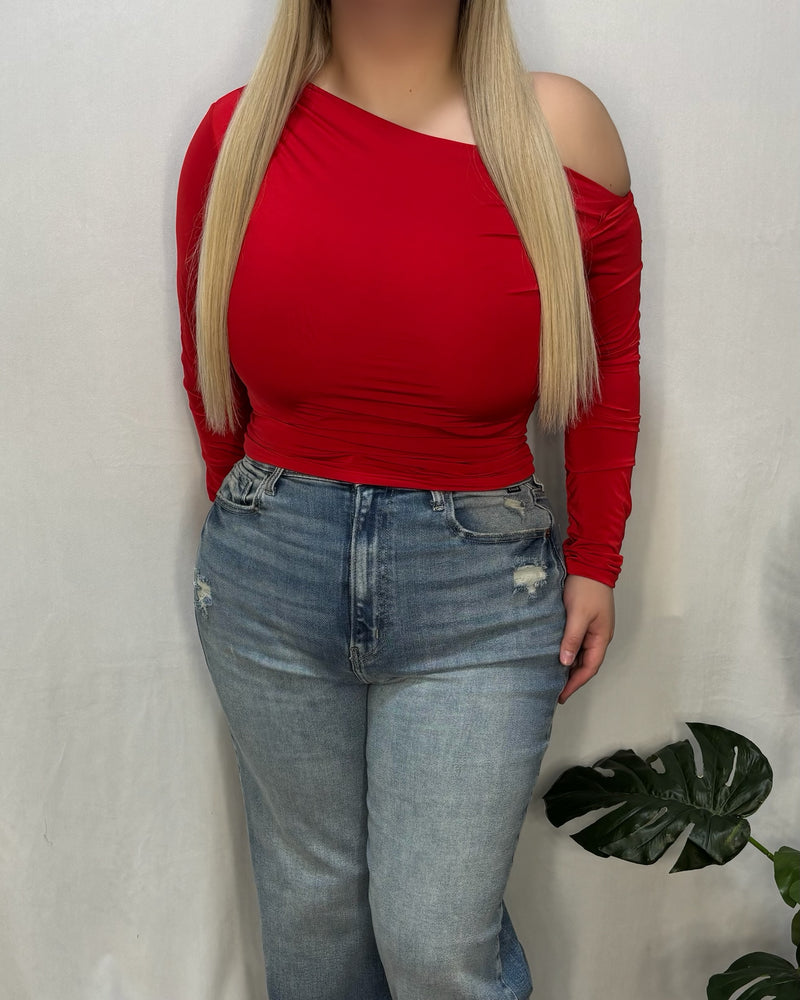 Giselle Off Shoulder Top (Red)