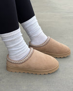Gigi Slippers (Sand)