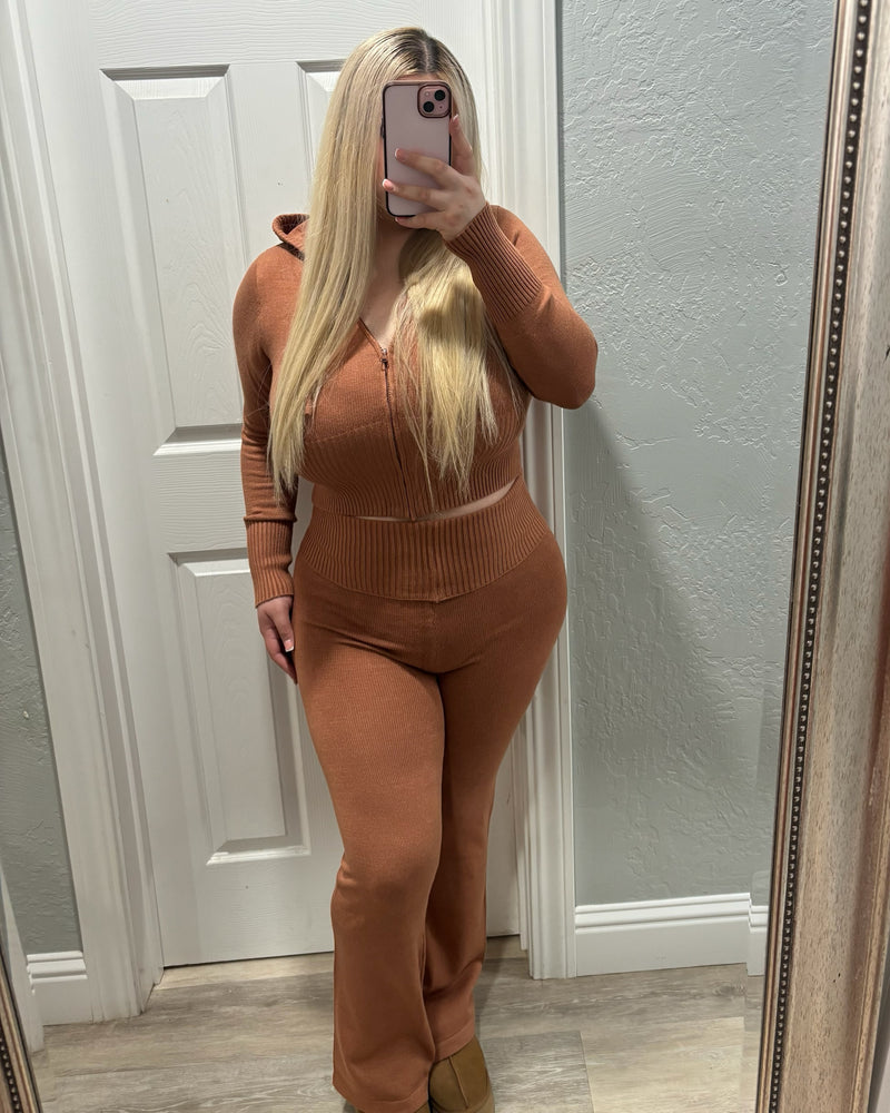 Ale Sweater Set (Mocha)